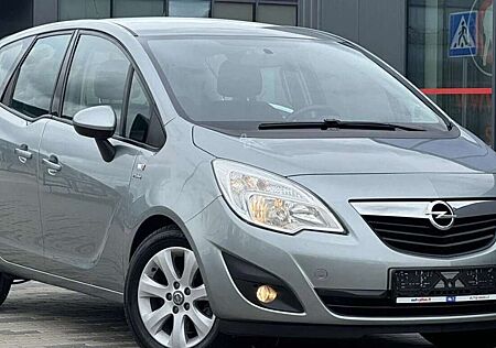 Opel Meriva Active PDC AUTOMATIK TOP neuwertige Reifen