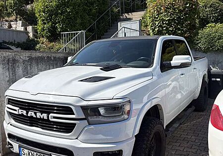 RAM 1500 Crew Cab Laramie