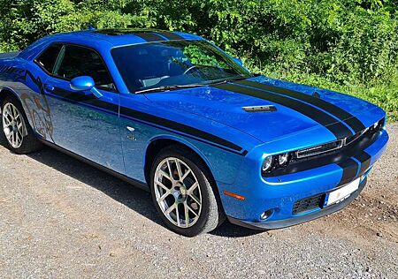 Dodge Challenger RT 5,7L V8 AUTOMATIK/UNFALLFREI/CARFAX