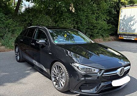 Mercedes-Benz CLA 35 AMG 4Matic Shooting B Speedshift 7G-DCT Edition 55