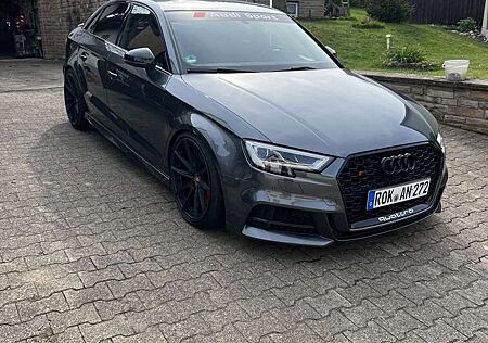 Audi S3 Limousine S tronic