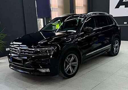 VW Tiguan Volkswagen 2.0 TDI SCR 4Motion DSG R-Line Highline