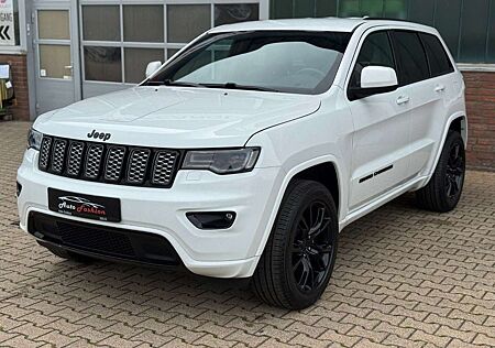 Jeep Grand Cherokee Laredo 3,6L 299PS