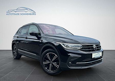 VW Tiguan Volkswagen ACTIVE/AHK/AUT./KAMERA/KEYLESSGO
