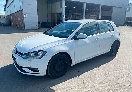 VW Golf Volkswagen VII Lim. Trendline BMT/Start-Stopp