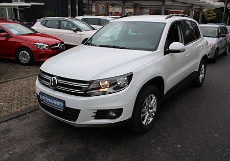 VW Tiguan Volkswagen 1.4 TSI Trend & Fun BMT*NAVI*SHZ*EURO6*