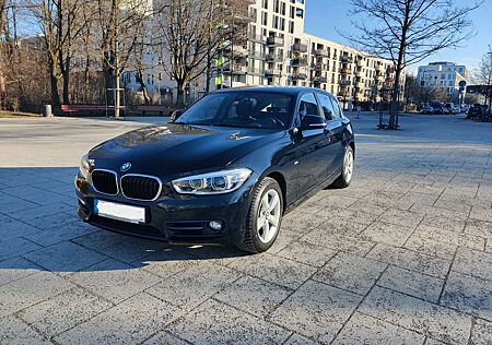 BMW 118d 118 1er+Diesel+(5-Türer)++Aut.+Sport+Line