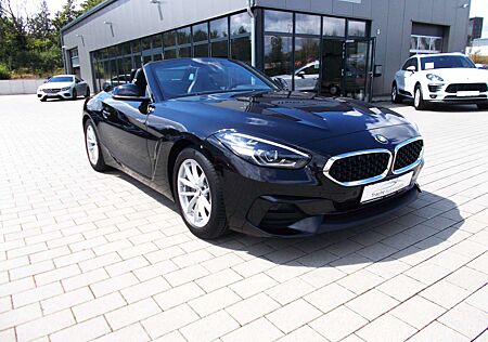 BMW Z4 sDrive 20 i Advantage *AHK abnehmbar*