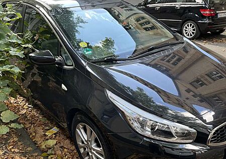 Kia Cee'd Ceed / Dream Team