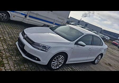 VW Jetta Volkswagen Life " TÜV NEU " Automatik "Steuerkette Nagelneu"