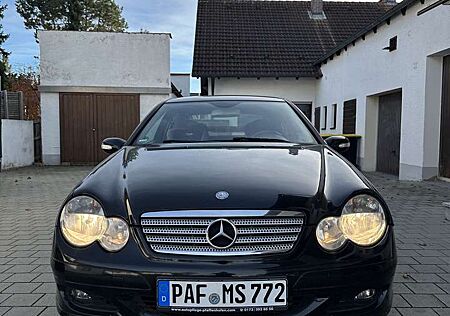 Mercedes-Benz C 230 (203.752)