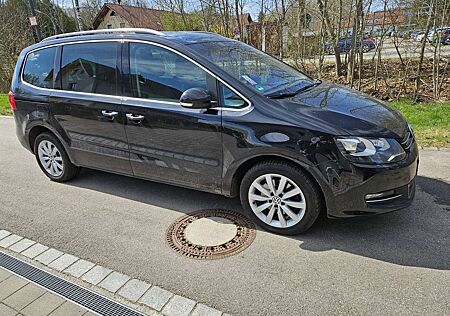 VW Sharan Volkswagen 2.0 TDI DSG BlueMotion Technology Highline