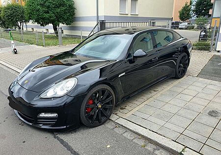 Porsche Panamera S (Typ 970) GTS