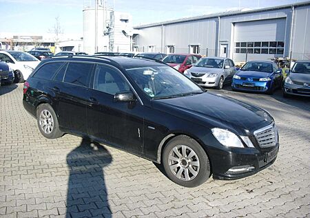 Mercedes-Benz E 250 T CDI DPF BlueEFFICIENCY