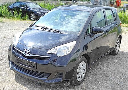 Toyota Verso-S Life KLIMA EURO-4 SERVO ABS 6-GANG ZV FUNK