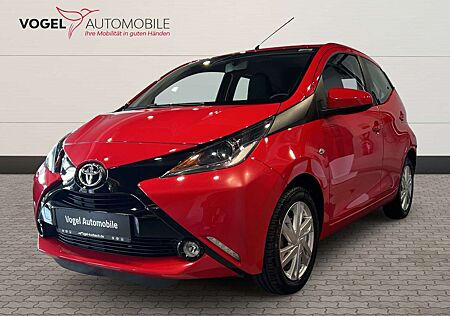 Toyota Aygo 1.0 x-play touch Kam.+LM