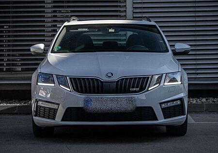 Skoda Octavia Combi 2.0 TDI DSG RS