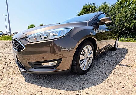 Ford Focus Turnier 1.0 EcoBoost Start-Stopp-System Tita