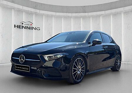 Mercedes-Benz A 200 d AMG Night-Paket Panorama Burmester Distr