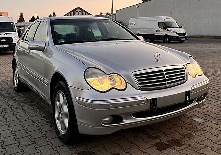 Mercedes-Benz C 180 Kompressor (203.046)