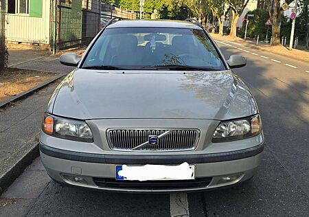 Volvo V70 2.4,Tüv 04.2027,Mit LPG Gas.