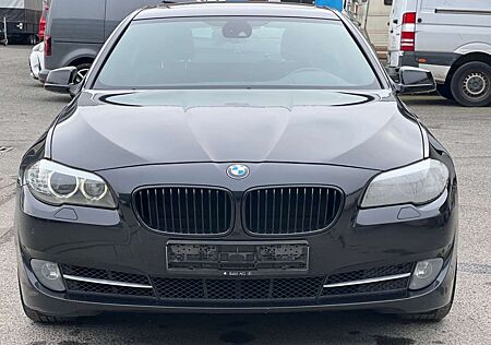 BMW 525d 525 Lim. 3.0 *HEAD-UP*LEDER*M*