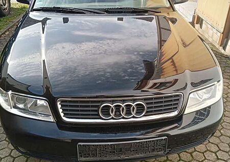 Audi A4 1.6