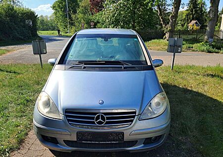 Mercedes-Benz A 150 A-Klasse 3-Türer Avantgarde