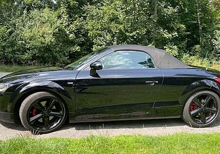 Audi TT Roadster 2.0 TFSI S-line/quattro/Bose/Navi