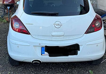 Opel Corsa Color Edition