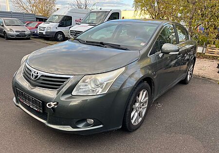 Toyota Avensis 1.8 Sol