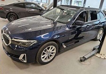 BMW 520 dxD/LCPPro/Panor/LEDer/ParkAss/StandHz/LuxurL