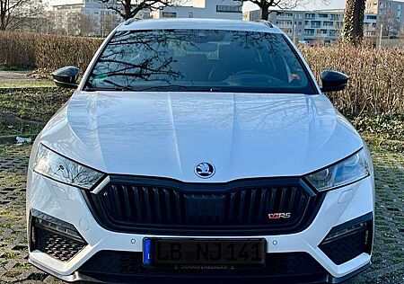 Skoda Octavia Combi 2.0 TSI RS Plus mit Garantie