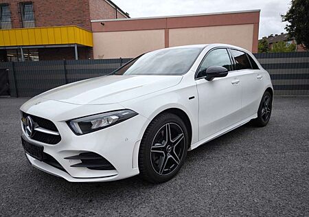 Mercedes-Benz A 250 e AMG-Line Edition 2020
