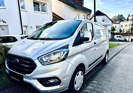 Ford Transit Custom 320 L1H2 VA Autm. Nugget