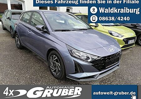 Hyundai i20 100PS Trend + Navigation+ALU+Kamera 