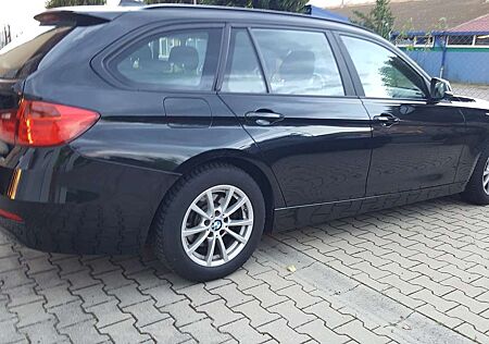 BMW 320d 320 +Touring+xDrive