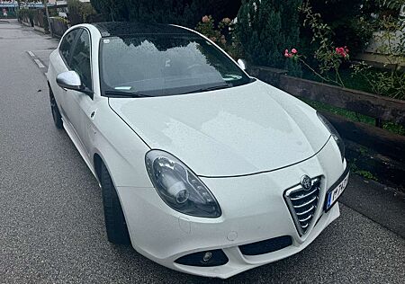 Alfa Romeo Giulietta 1.8 TBi 16V Quadrifoglio Verde