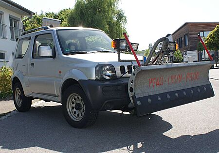 Suzuki Jimny Schneepflug Streuer