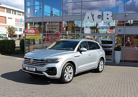 VW Touareg Volkswagen R-Line Atmosphere Luft AHK 20