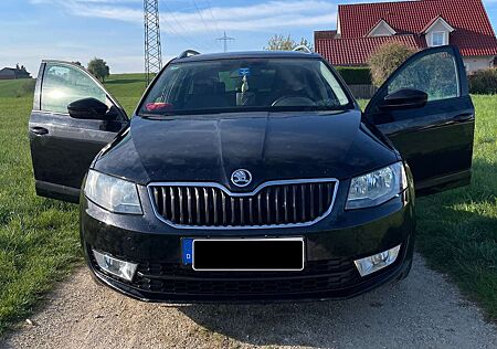Skoda Octavia Combi 1.6 TDI*HU*KLIMA*SHZ*TEMPO*AHK*PDC