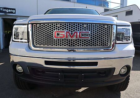 GMC Sierra 15005,3ltr V8 SLE LPG Höher Breiter LED