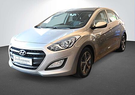 Hyundai i30 1.4 T-GDI blue Trend PDC Klima SzHzg