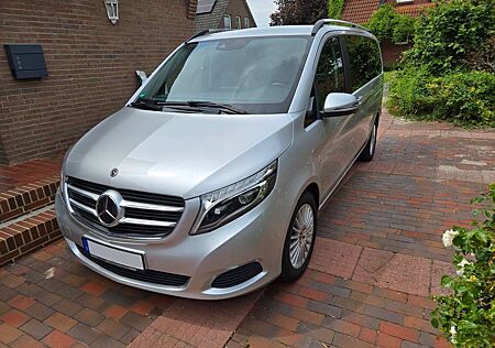 Mercedes-Benz V 220 lang - 7 Sitzer oder Rolli