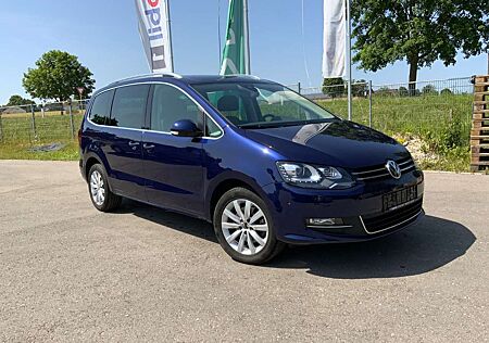VW Sharan Volkswagen Highline/Kamera/7-Sitzer/AHK/Xenon/Standh