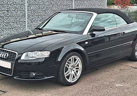 Audi Cabriolet A4 S Line 2.0 TDI(DPF) 103 kW