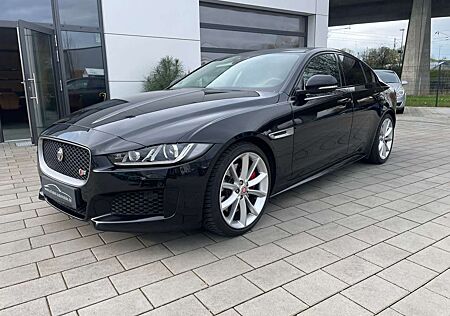 Jaguar XE S