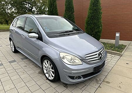 Mercedes-Benz B 180 CDI (245.207)