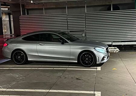 Mercedes-Benz C 220 d Coupe 9G-TRONIC AMG Line