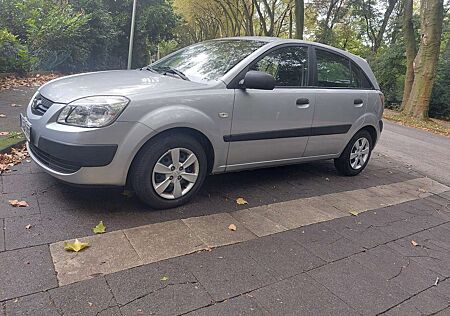 Kia Rio 1.4 EX